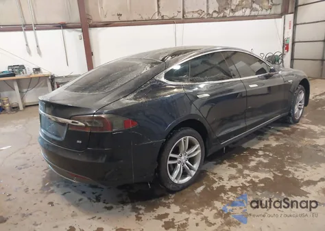 2014 Tesla Model S P85 из США, поврежденный, VIN 5YJSA1H12EFP50372